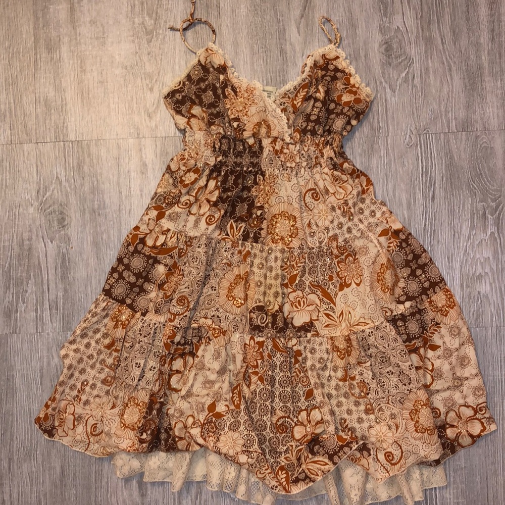 beautiful sundress!
